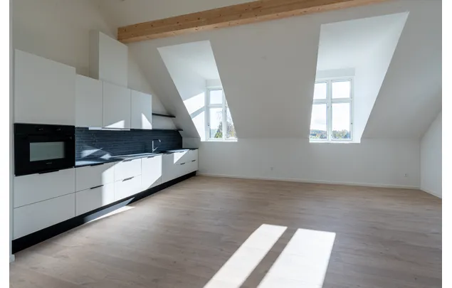 Lej 3-værelses lejlighed på 93 m² i Odense