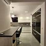 Rent 3 bedroom apartment of 77 m² in Wrocław