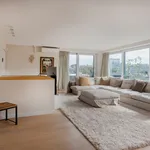 Huur 3 slaapkamer appartement van 258 m² in Brussel