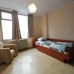 Rent 3 bedroom apartment of 99 m² in Plovdiv