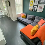 Rent 6 bedroom flat in London