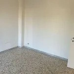 Affitto 3 camera appartamento di 95 m² in Bari