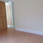 Rent 3 bedroom flat in Wales