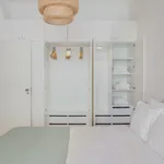 Rent 3 bedroom apartment of 102 m² in Lisbon