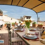 Rent 6 bedroom apartment of 125 m² in Florence