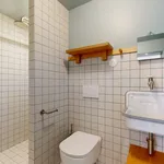 Appartement de 355 m² avec 1 chambre(s) en location à Paris