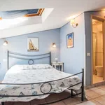 Rent a room of 140 m² in rome