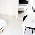 Rent a room of 150 m² in valencia