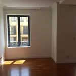 Rent 3 bedroom apartment of 142 m² in Porto