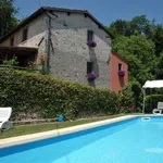 Rent 10 bedroom house of 150 m² in Villa Collemandina