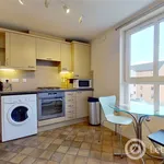 Rent 2 bedroom house in Edinburgh