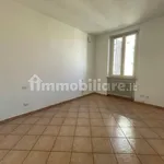 Affitto 4 camera appartamento di 100 m² in Alessandria