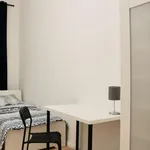 Rent a room of 97 m² in berlin