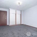 Rent 3 bedroom flat in Glasgow