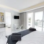 Rent 4 bedroom house of 800 m² in Marbella