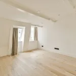 Huur 3 slaapkamer appartement van 60 m² in Frederik Hendrikbuurt