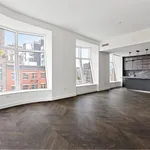 Rent 3 bedroom apartment of 1891 m² in Manhattan