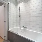 Huur 2 slaapkamer appartement van 100 m² in Brussels