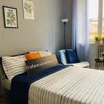 Rent a room in turin