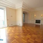 Affitto 5 camera appartamento di 195 m² in Milan