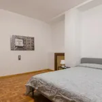 Rent 6 bedroom apartment in Valencia