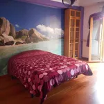 Rent a room in Valencia']