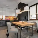 Rent 4 bedroom apartment of 112 m² in Mokotów