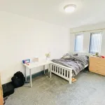 Rent 3 bedroom apartment in East Midlands