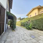 Rent 5 bedroom house of 300 m² in Vimercate