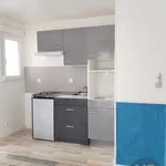 Appartement de 35 m² avec 2 chambre(s) en location à Saintes