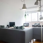 Rent a room in lisbon