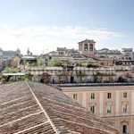 Rent 5 bedroom apartment of 240 m² in Rome