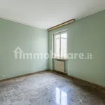 Rent 5 bedroom apartment of 257 m² in Florence