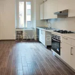 Rent 3 bedroom apartment of 128 m² in Milano