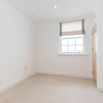 Rent 2 bedroom flat in South West England