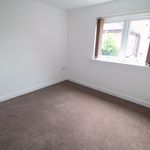 Rent 2 bedroom flat in North West England