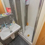 Rent 7 bedroom flat in West Midlands