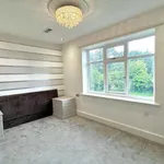 Rent 4 bedroom apartment in High Lane