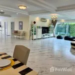 Rent 5 bedroom house of 500 m² in Phuket