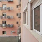 Rent a room in lisbon