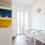 Rent a room of 85 m² in milan