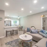 Rent 1 bedroom apartment of 74 m² in hermosa beach