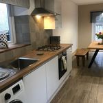 Rent 5 bedroom house in Wales