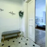 Rent 2 bedroom apartment of 89 m² in Prague