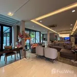 Rent 3 bedroom house of 426 m² in Bangkok