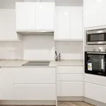 Rent 5 bedroom apartment in Madrid