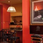 Rent 1 bedroom apartment in Paris