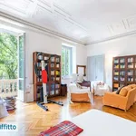 Rent 6 bedroom apartment of 300 m² in Turin