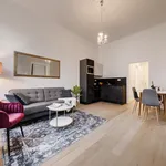 Pronajměte si 1 ložnic/e byt o rozloze 56 m² v Prague