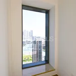 Rent 1 bedroom apartment of 93 m² in Dubai